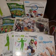 【お譲り先決まりました】⭐Wii　Nintendo　ウィー　本体＋Wiifitボード＋ソフト８本　ゲーム　おもちゃ　任天堂の画像