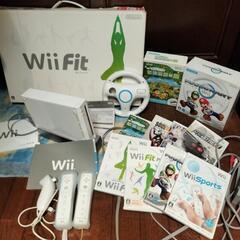 【お譲り先決まりました】⭐Wii　Nintendo　ウィー　本体...