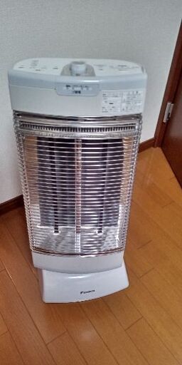 ダイキンセラムヒート　暖房機器　ヒーター