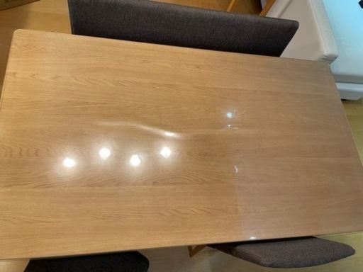 カリモク家具　ダイニングテーブル