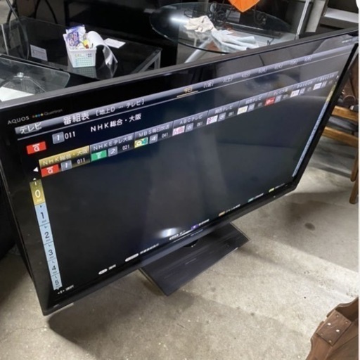 ●液晶テレビ●SHARP●2010年●60インチ●LC-60LV3