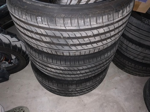 ホイール　19インチ8J通しPCD114.3 4本セットRMP 025F