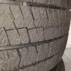 215/60R16 ブリジストンVRX2 スタッドレスの画像