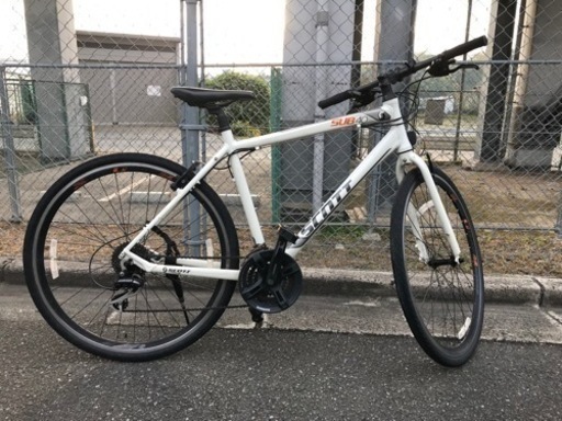 【ぽけ様　お取り置き中】クロスバイク　SUB40