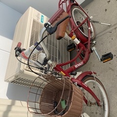 子供用ルノー自転車　　※パンクしています　※11月末終了
