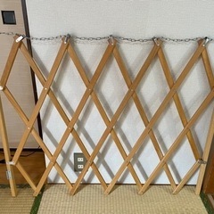 ベビーゲート　ペットゲート　木製柵　伸縮　金具欠品の画像