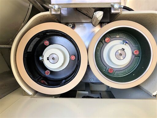 【SOLD OUT】【引き取り限定】三重県津市 使用少 美品！ サタケ もみすり機 NRZ450 GWAK（2） アワー37時間 取説付き 三相200V【農機具でっく】【三重】【その他】