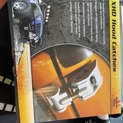 アルミ製　hood catches