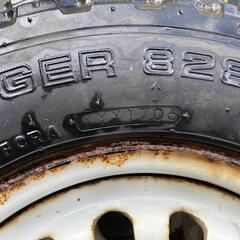 タイヤ　ホイール　145 R12 6PR LT　ジャンク　無料　４本の画像