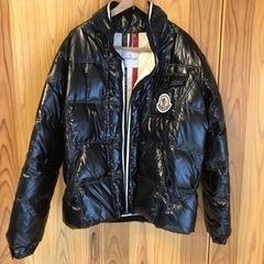 【無料配送】中古格安　モンクレール　メンズダウンジャケット