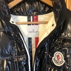 【無料配送】中古格安　モンクレール　メンズダウンジャケットの画像