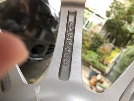 15㌅スタッドレスタイヤ直ぐ使えます