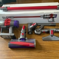 dyson cyclone v10 fluffy+ ダイソン掃除機 最終値下げ