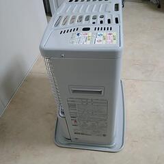 トヨトミのポータブルストーブです。
あまり使わないので出品致します。
の画像