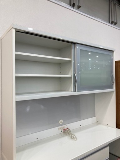 【トレファク高槻店】取りに来れる方限定！2枚扉レンジボードです！！