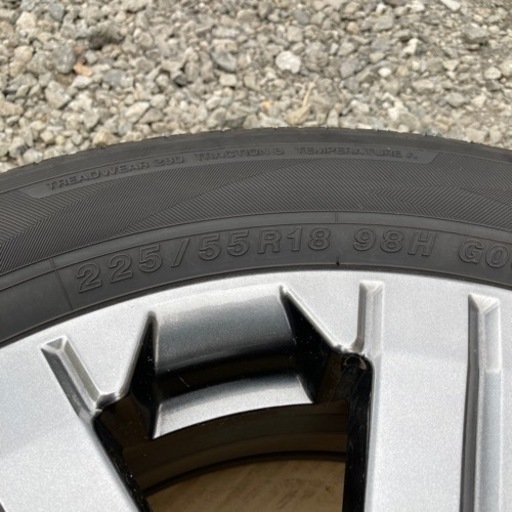 【交渉中】新型デリカ ジャスパー 純正ホイール