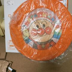 アンパンマン トランポリンの画像