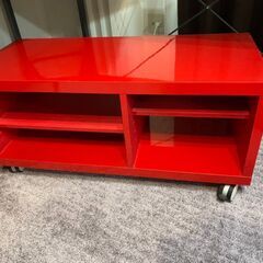 テレビ台（赤）