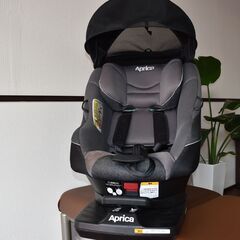 Aprica　チャイルドシート　回転式　1,000円
