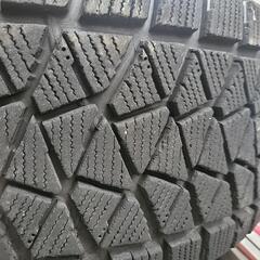 ブリジストン  ブリザック 225/65R17スタッドレスタイヤの画像
