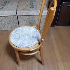 [値下げ]チェコ製　ダイニングチェア　4脚の画像