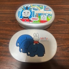 お弁当箱