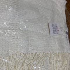 《未使用品》薄手　ストールの画像