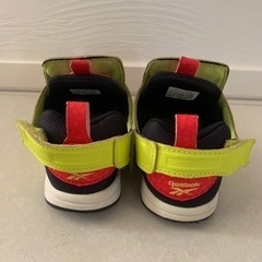 ポンプフューリー　シトロン　キッズ　13センチの画像