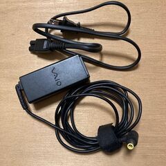 ACアダプタ 16V, 2.8A  AC plug
