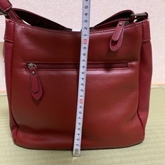 最終値下げしました。牛革･合皮ショルダーバッグの画像