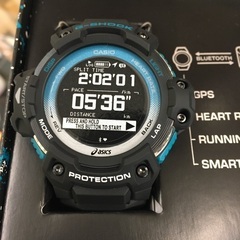 ☆ドリーム2号館☆★お値下げしました★G-SHOCK×asics GPS &心拍計搭載ランウォッチ+モーションセンサーの画像