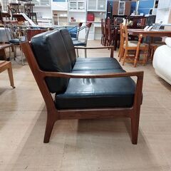 商談中【愛品倶楽部柏店】　ＩＤＣ大塚家具／起立木工　ノルディ―　ラブソファー　ウォールナット材の画像