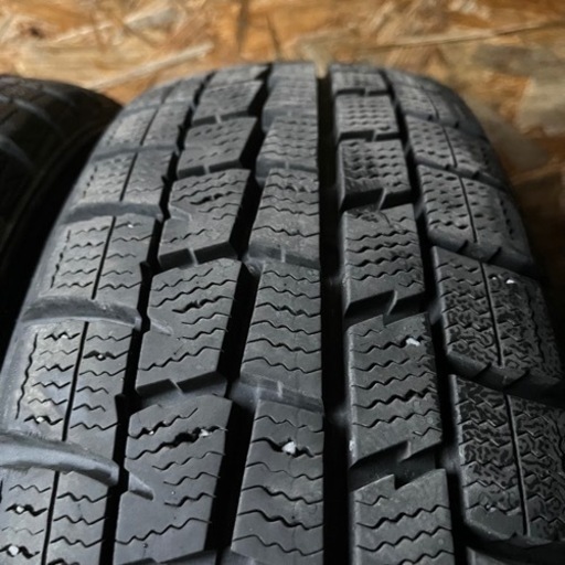 バリ山　DUNLOP ダンロップ　WM01 185/55R16 スタッドレス タイヤ　2016年製　16インチ