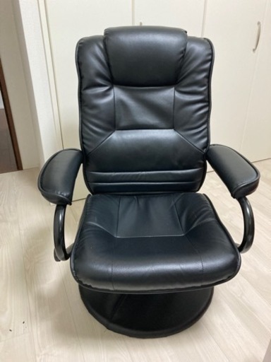 【値下げ中】オフィスチェア　リクライニング　肘かけ付