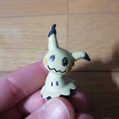 ミミッキュフィギュア&うさまるキーホルダー