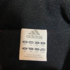 adidasベスト✨✨状態良いです❗️の画像