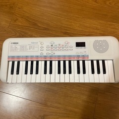 【値下げ】おもちゃ電子ピアノYAMAHA の画像