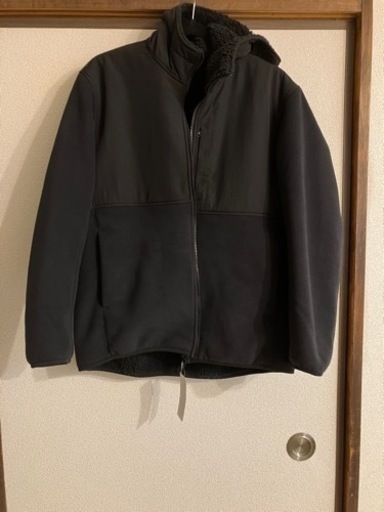 メンズ　UNIQLO ユニクロ　防水　パーカー
