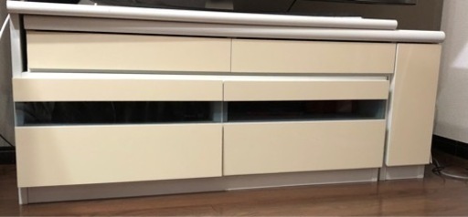 可動式テレビ台