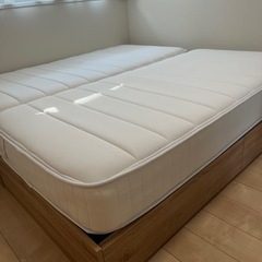 【美品】使用期間1年　ベッドフレーム・マットレスセット(シングル×2)