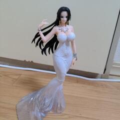 ワンピース ボアハンコック フィギュア紅白セットの画像
