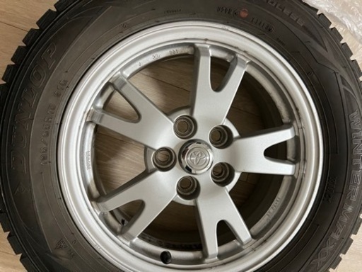 プリウス用冬タイヤ4本セット、