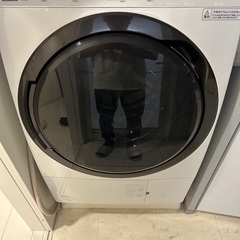 【超美品】2021年製 Panasonic ななめドラム洗濯乾燥機 洗濯容量：11kg NA-VX800BLの画像