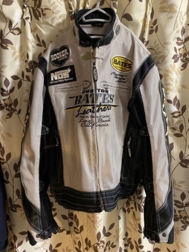 ライダースジャケット