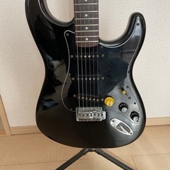 スクワイヤーbyフェンダー ストラトキャスター ギター