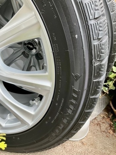 中古 ホイール付き国産スタッドレスタイヤ 16インチ 4本セット205/55R16