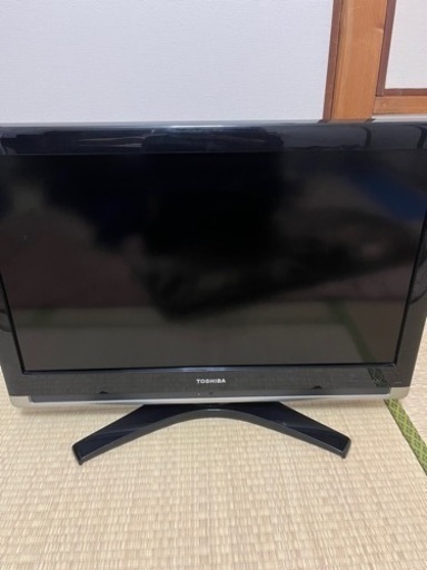 液晶テレビ 32インチ TOSHIBA  REGZA