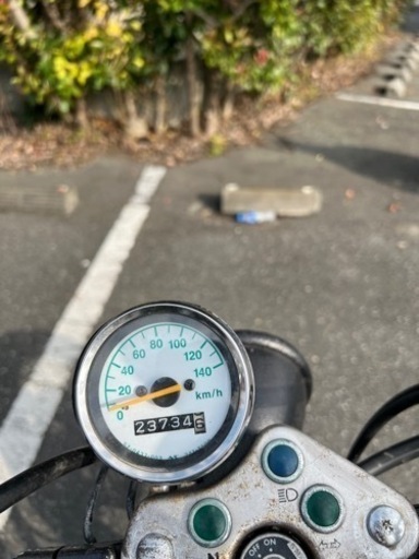 グラストラッカービックボーイ
