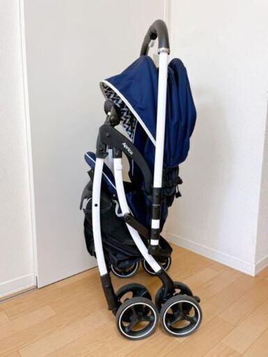 アップリカ ラクーナクッション ネイビー