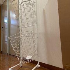 お買い得！ランドリー　バスケット　洗濯カゴの画像